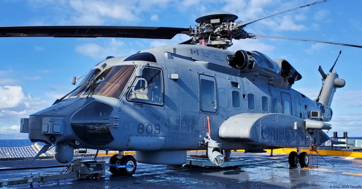 ch-148 cyclone naval helicopter royal canadian air force navy rcaf sikorsky hmcs 406 423 443 maritime squadron 32