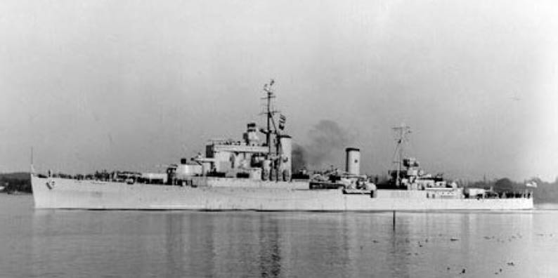 C-32 HMCS Ontario Minotaur class cruiser Royal Canadian Navy Harland & Wolff Belfast