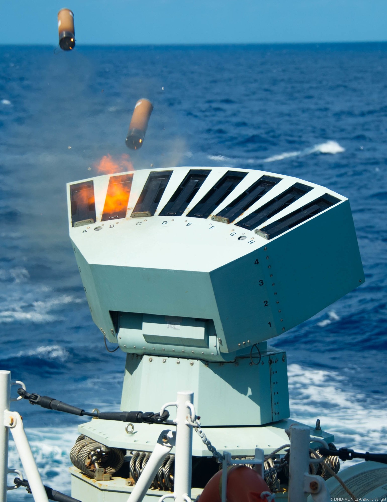 halifax class helicopter patrol frigate royal canadian navy Rheinmetall Multi Ammunition Softkill System MASS25c
