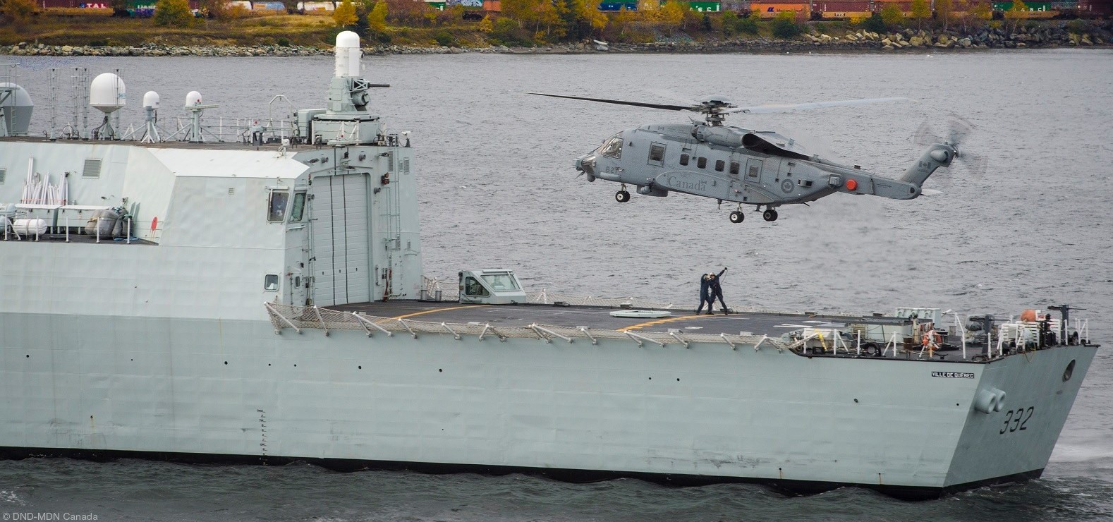 halifax class helicopter patrol frigate royal canadian navy 41c ch-148 cyclone flight deck
