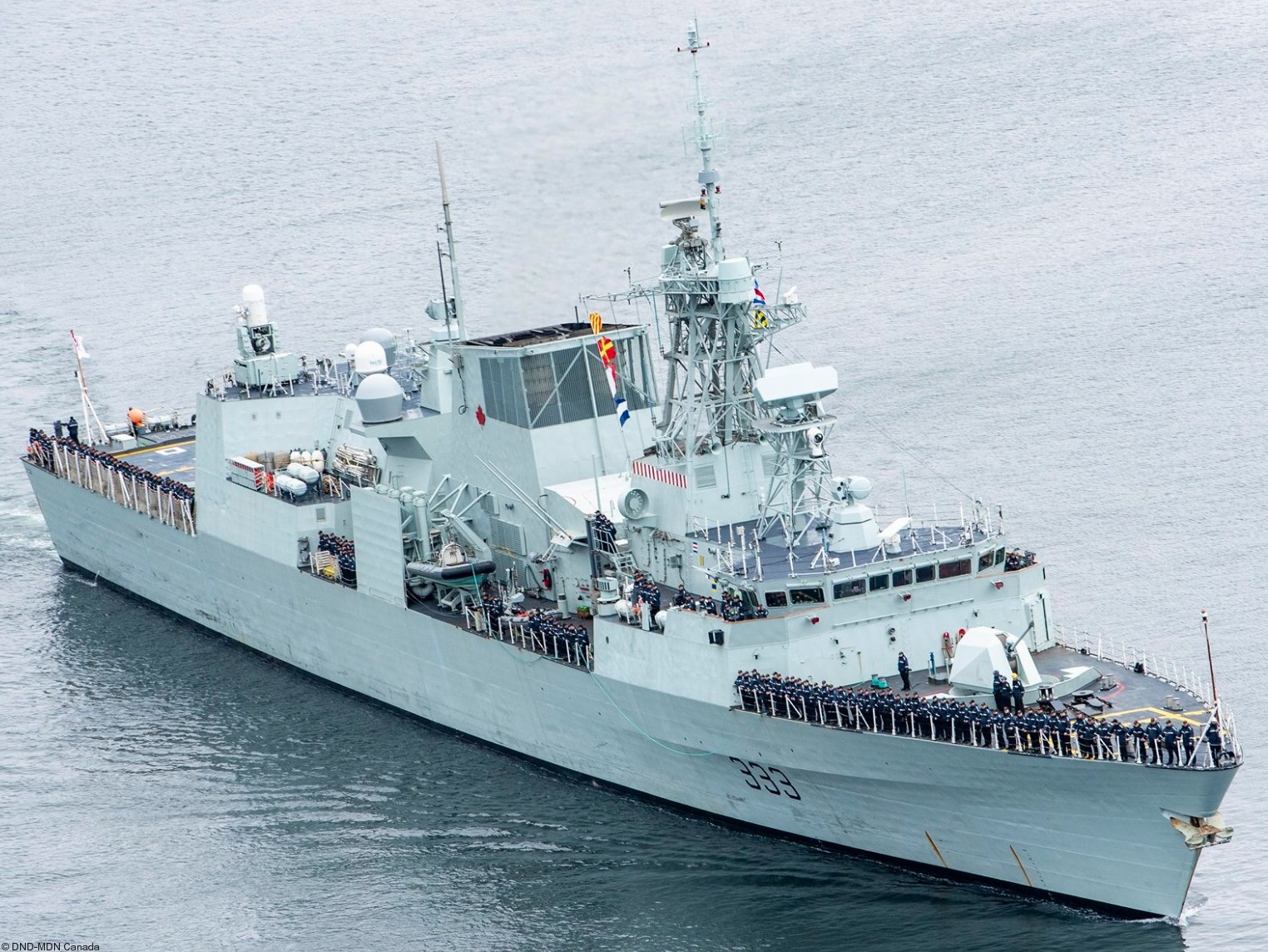 ffh-333 hmcs toronto halifax class helicopter patrol frigate ncsm royal canadian navy 15
