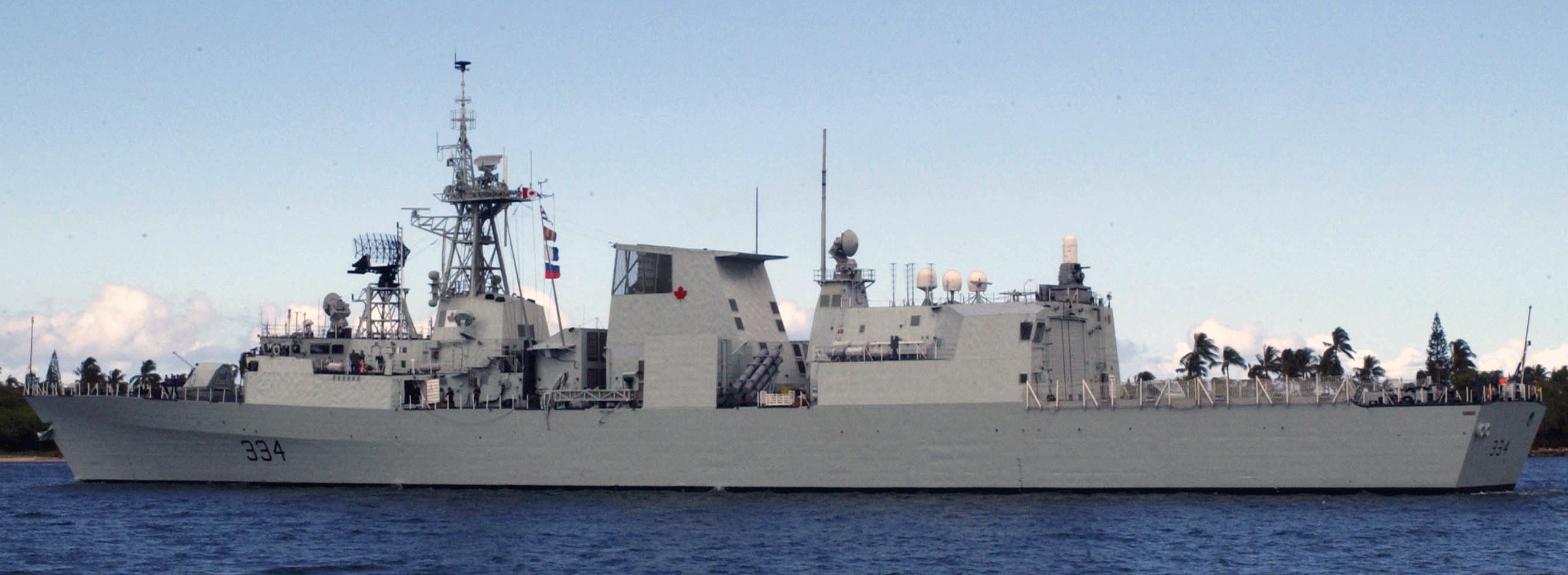 ffh-334 hmcs regina halifax class helicopter patrol frigate ncsm royal canadian navy 21
