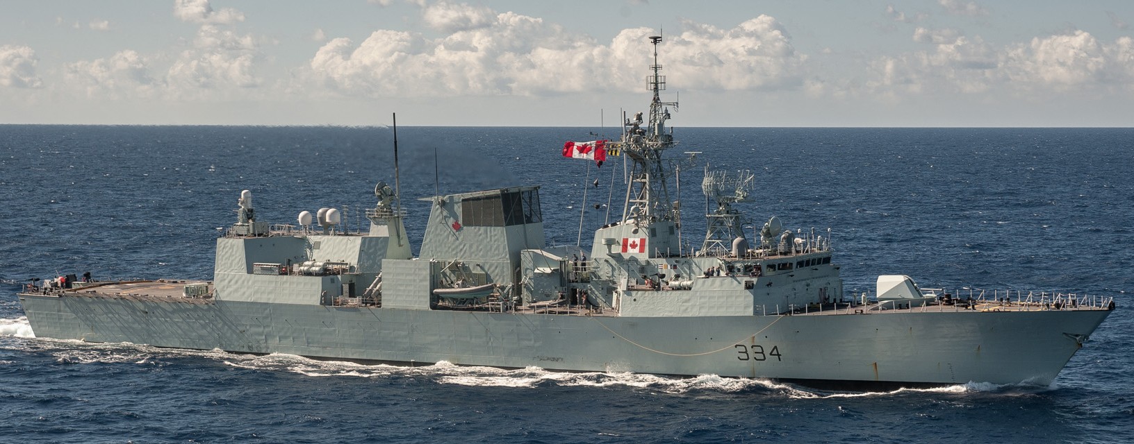 ffh-334 hmcs regina halifax class helicopter patrol frigate ncsm royal canadian navy 27