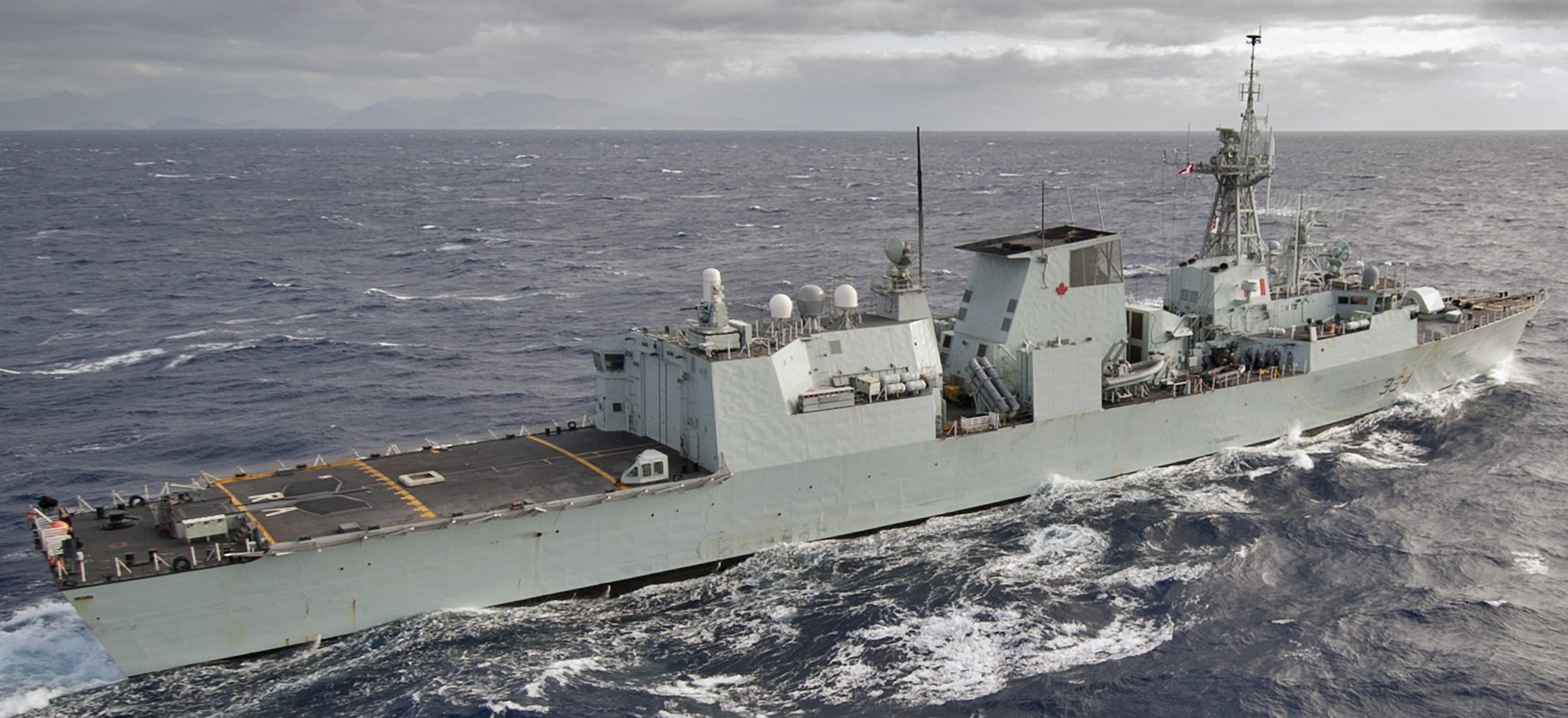 ffh-334 hmcs regina halifax class helicopter patrol frigate ncsm royal canadian navy 28