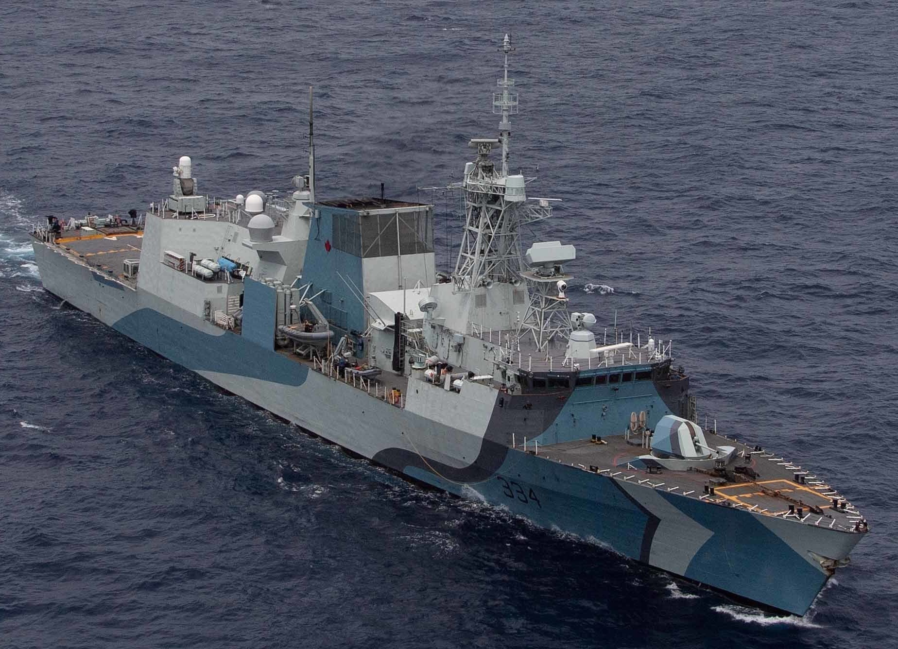 ffh-334 hmcs regina halifax class helicopter patrol frigate ncsm royal canadian navy 30