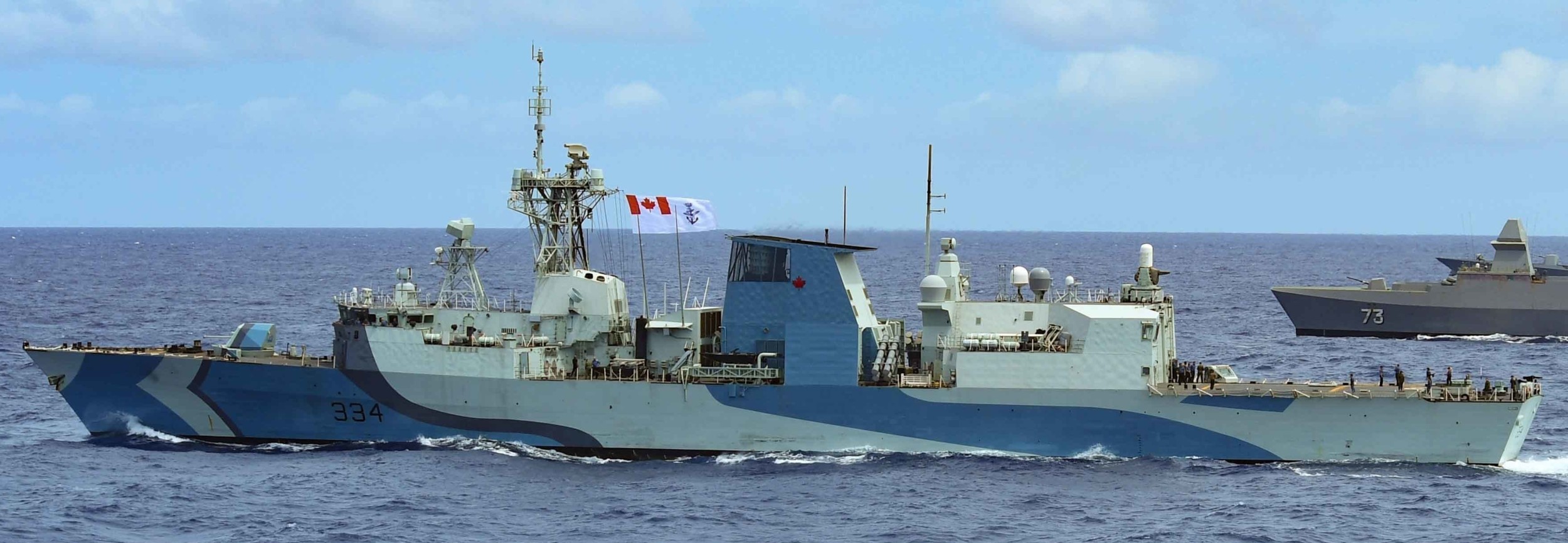 ffh-334 hmcs regina halifax class helicopter patrol frigate ncsm royal canadian navy 38