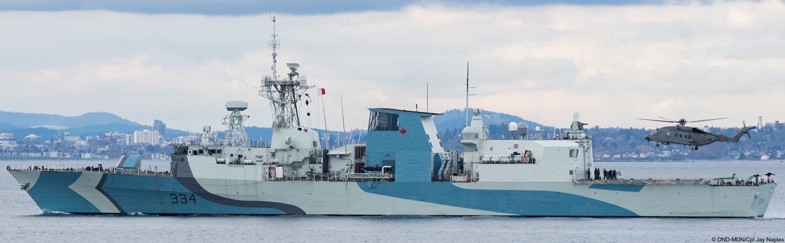 ffh-334 hmcs regina halifax class helicopter patrol frigate ncsm royal canadian navy 54
