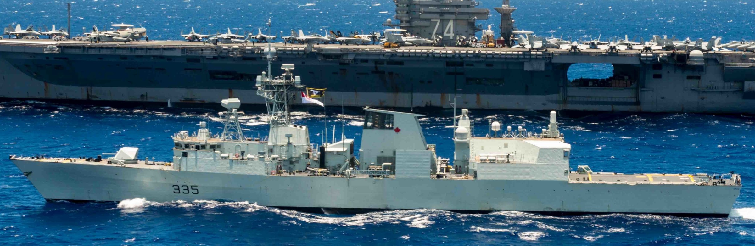 ffh-335 hmcs calgary halifax class helicopter patrol frigate ncsm royal canadian navy 24