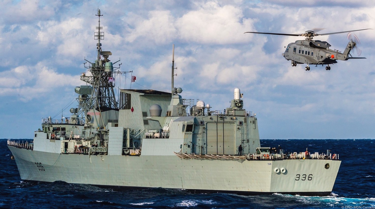 ffh-336 hmcs montreal halifax class helicopter patrol frigate ncsm royal canadian navy 07x saint john shipbuilding
