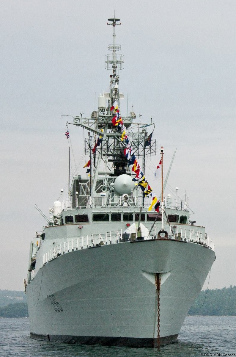 ffh-336 hmcs montreal halifax class helicopter patrol frigate ncsm royal canadian navy 20