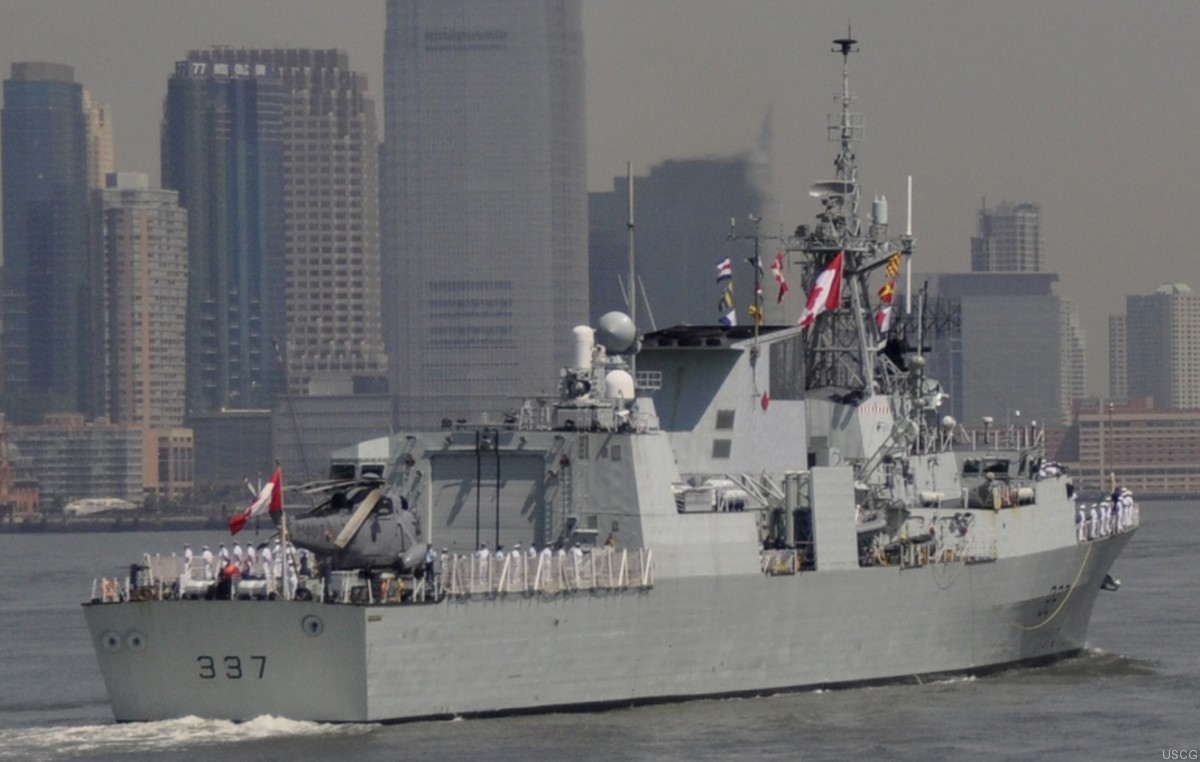 ffh-337 hmcs fredericton halifax class helicopter patrol frigate ncsm royal canadian navy 29