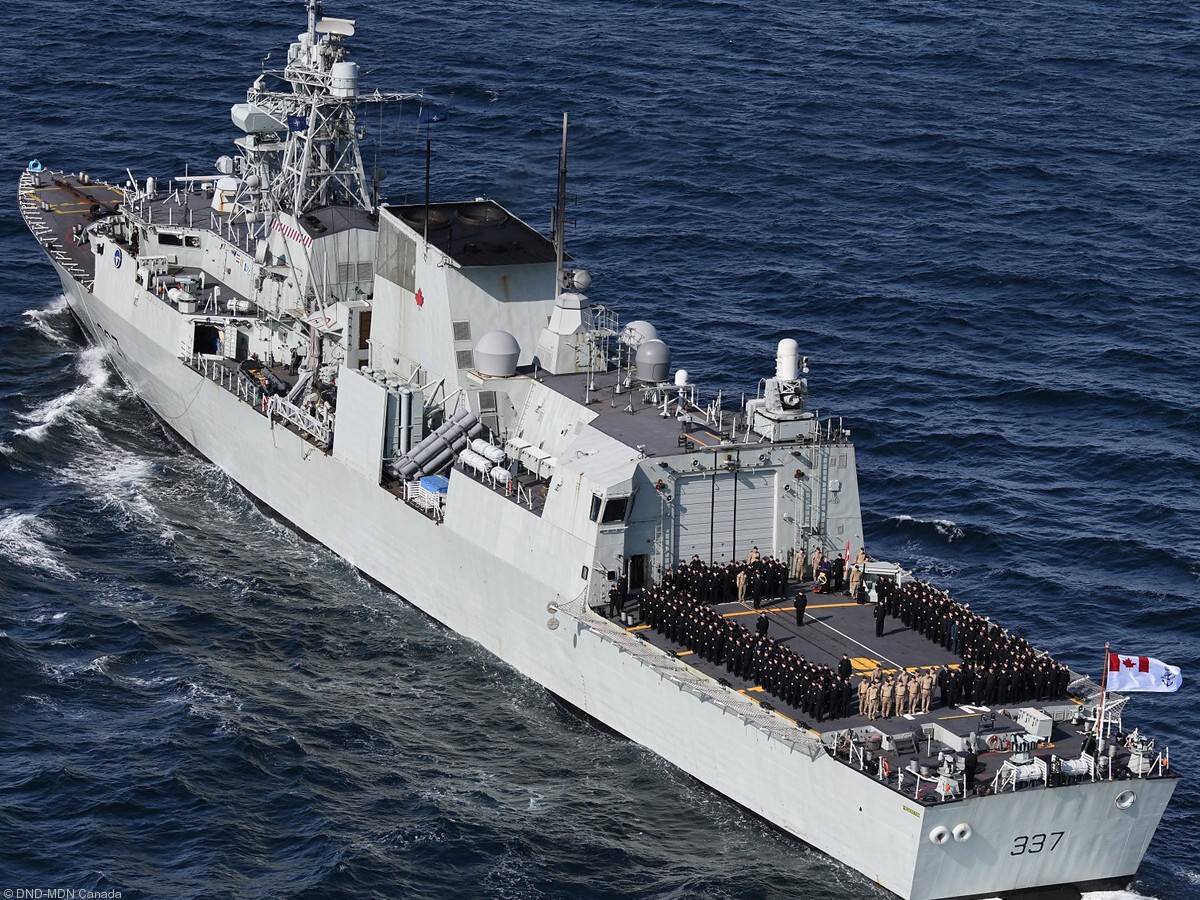 ffh-337 hmcs fredericton halifax class helicopter patrol frigate ncsm royal canadian navy 44