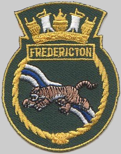 ffh-337 hmcs fredericton crest insignia patch badge halifax class helicopter patrol frigate ncsm royal canadian navy 02p