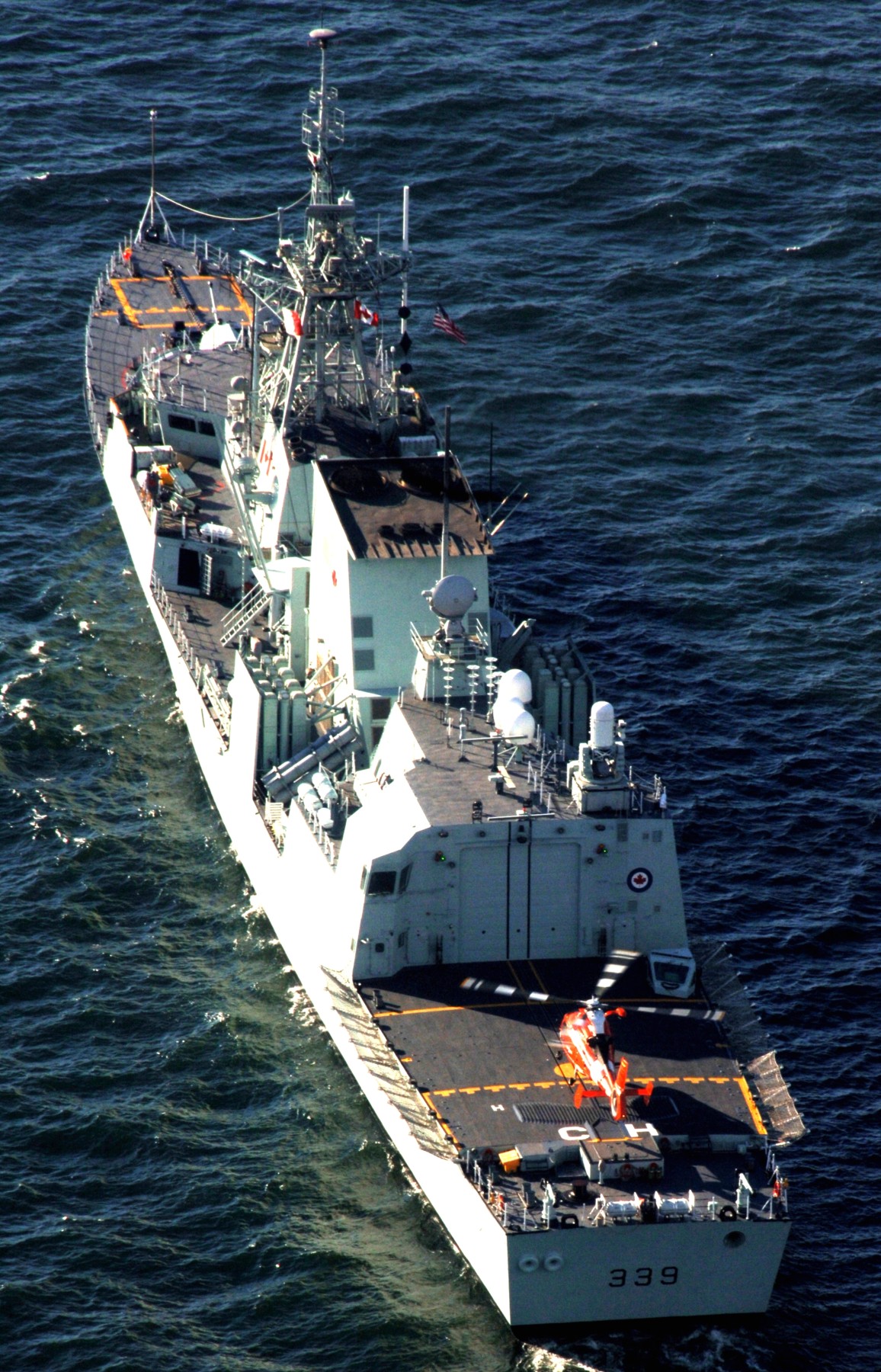 ffh-339 hmcs charlottetown halifax class helicopter patrol frigate ncsm royal canadian navy 02