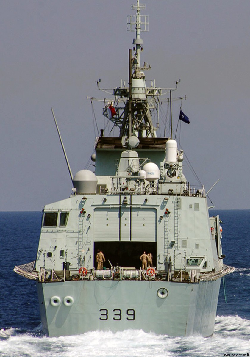 ffh-339 hmcs charlottetown halifax class helicopter patrol frigate ncsm royal canadian navy 09 nato