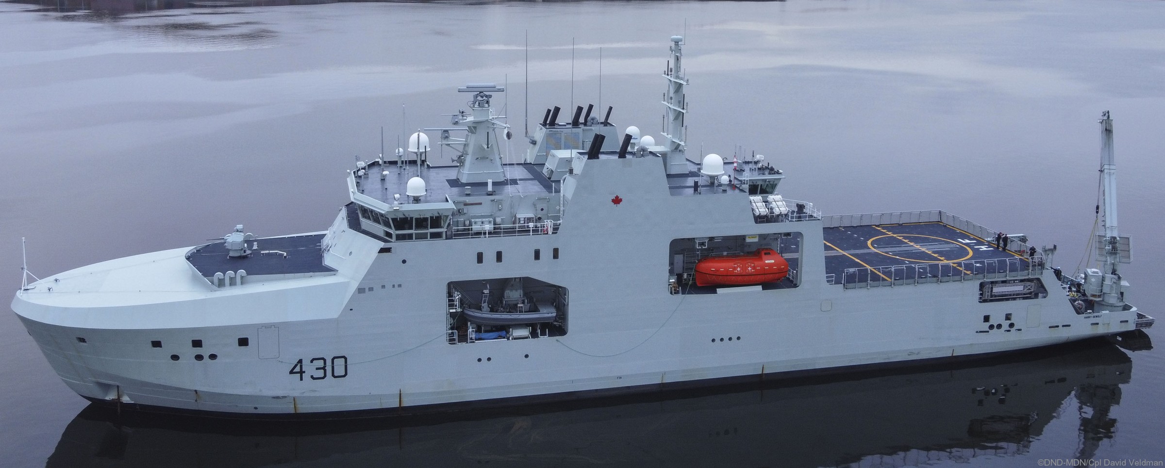 aopv-430 hmcs harry dewolf arctic offshore patrol vessel ncsm royal canadian navy 18