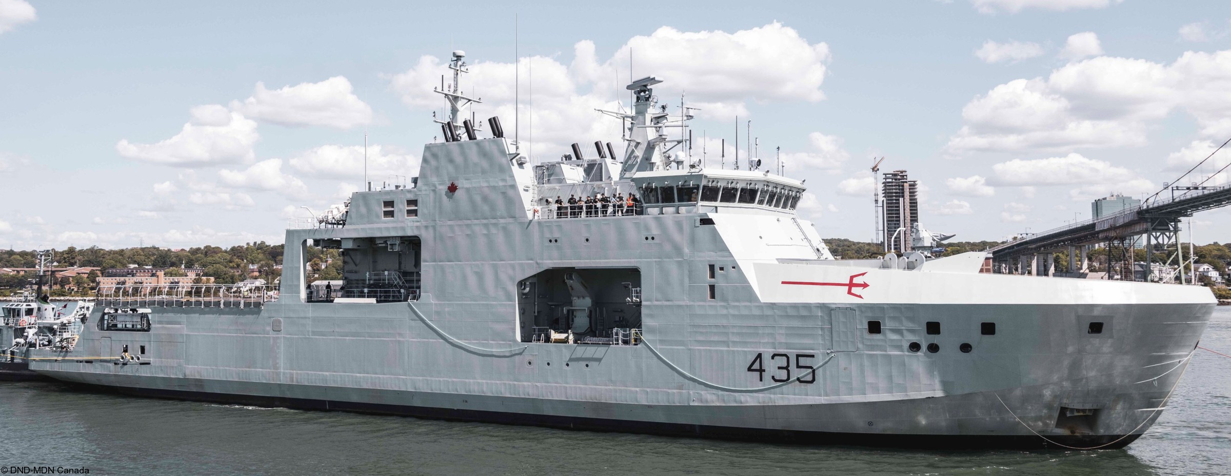 hmcs robert hampton gray aopv-435 harry dewolf class arctic offshore patrol vessel ship royal canadian navy acceptance 2025 16