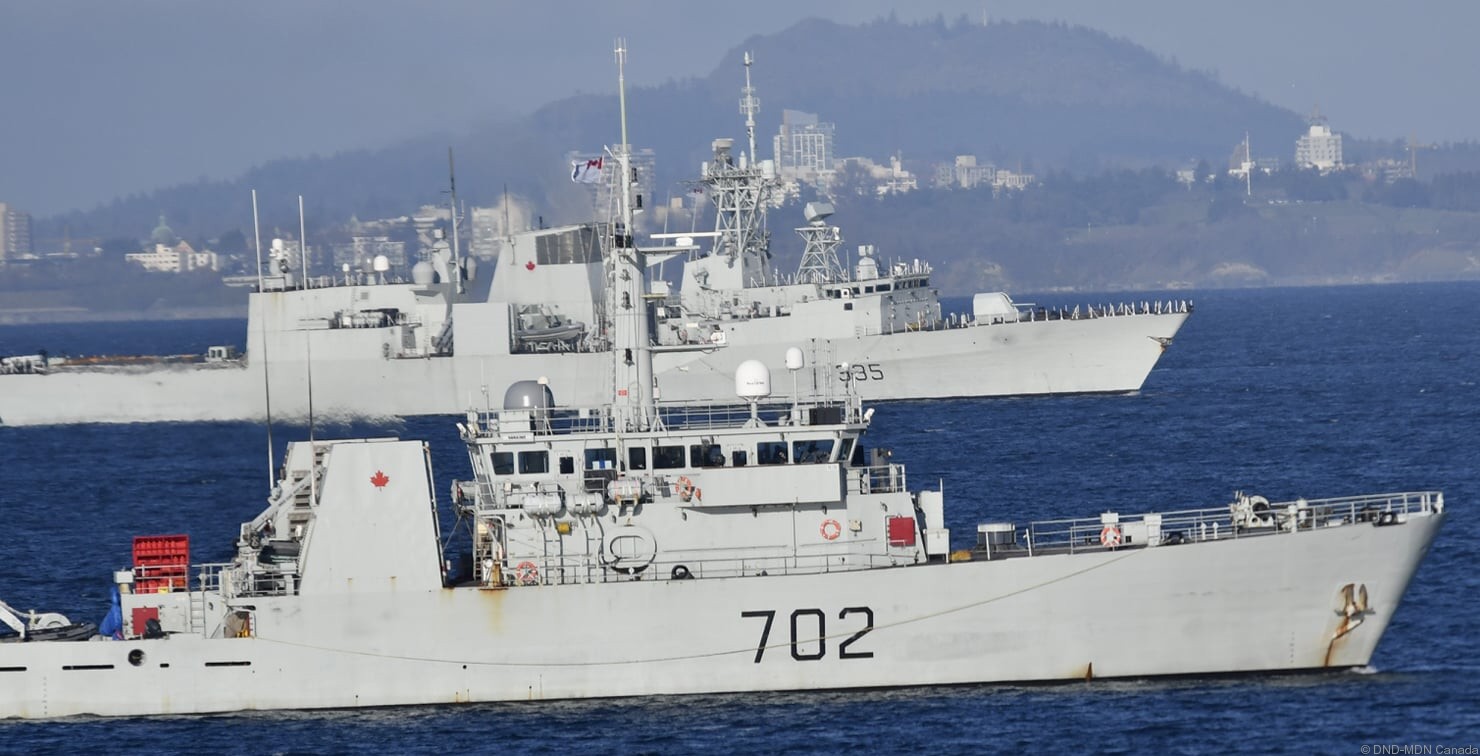 mm-702 hmcs nanaimo kingston class maritime coastal defence vessel mcdv ncsm royal canadian navy 14