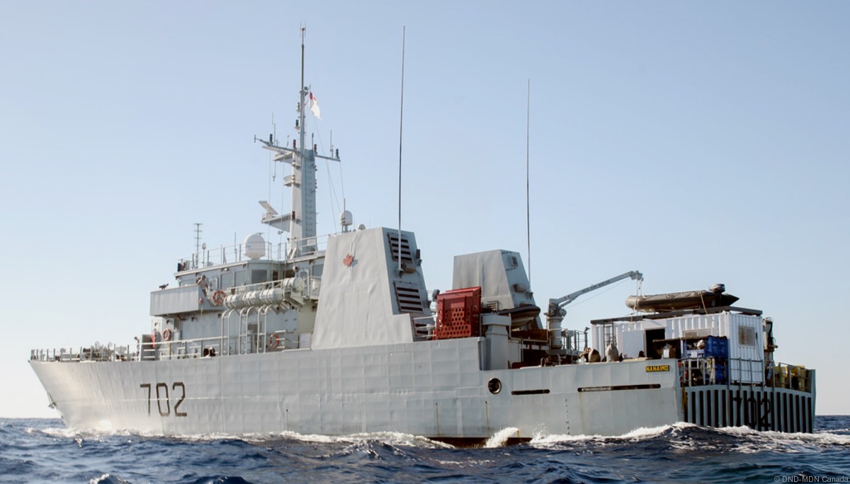 mm-702 hmcs nanaimo kingston class maritime coastal defence vessel mcdv ncsm royal canadian navy 16