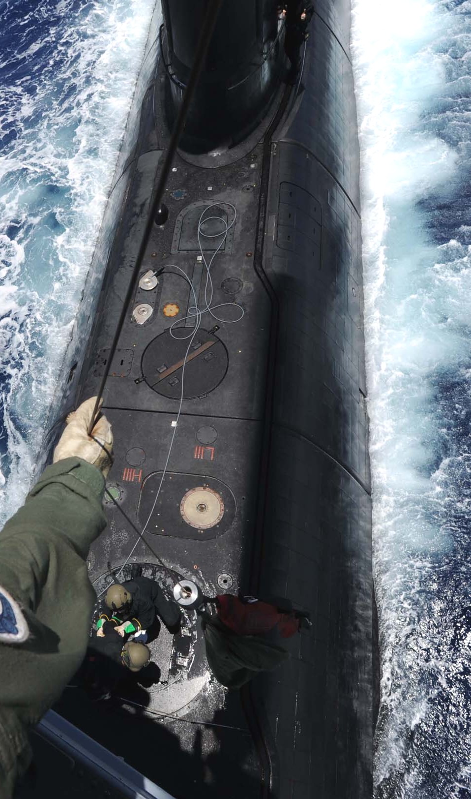 ssk-876 hmcs victoria upholder class attack submarine hunter killer ncsm royal canadian navy 10