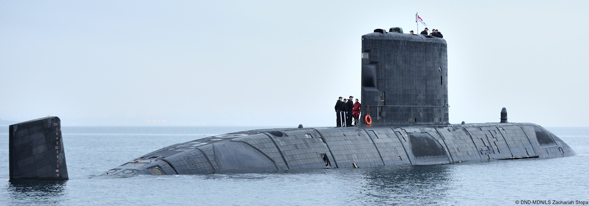 ssk-876 hmcs victoria upholder class attack submarine hunter killer ncsm royal canadian navy 22