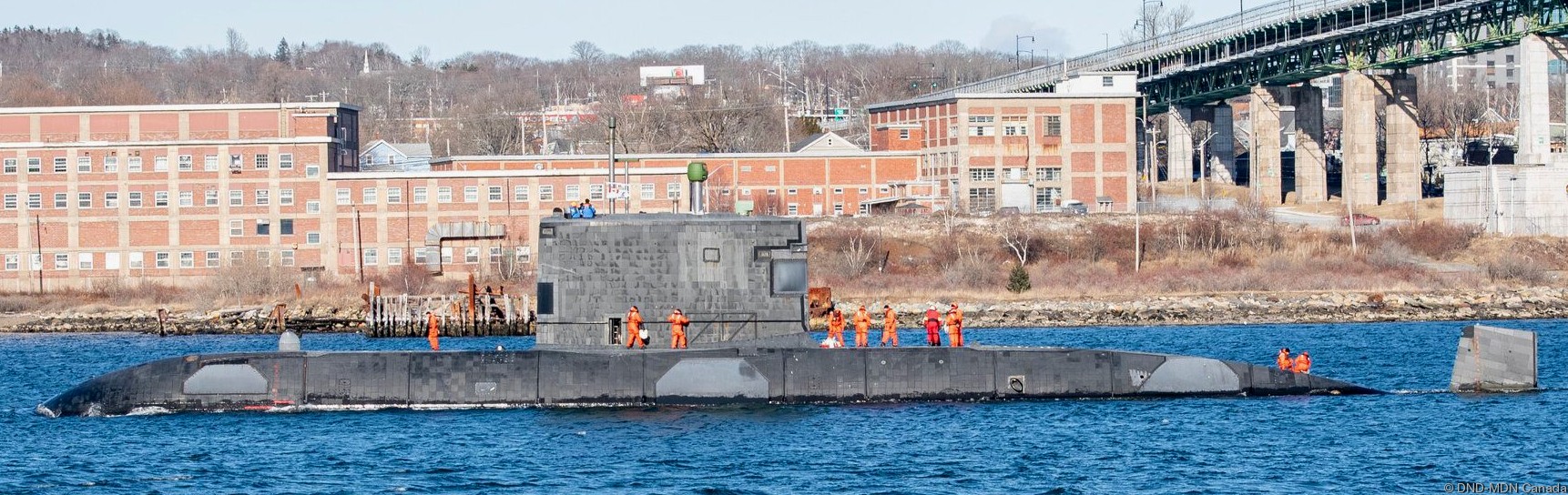 victoria class patrol submarine ssk hunter killer upholder royal canadian navy hmcs ncsm 05c