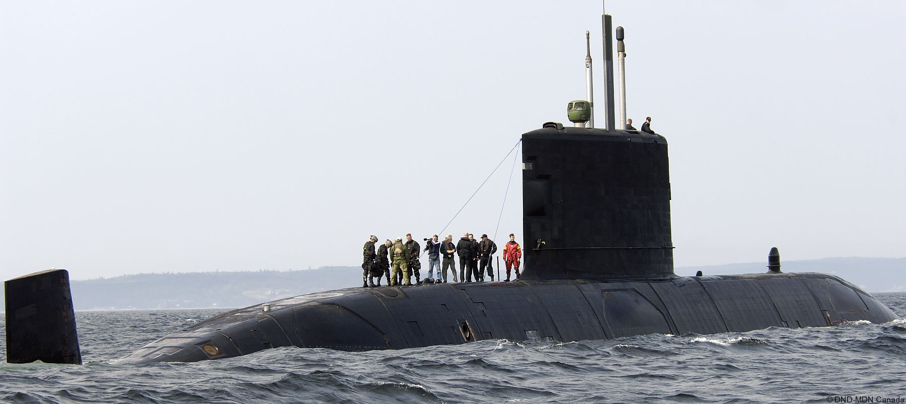 ssk-877 hmcs windsor victoria upholder class attack submarine hunter killer ncsm royal canadian navy 11