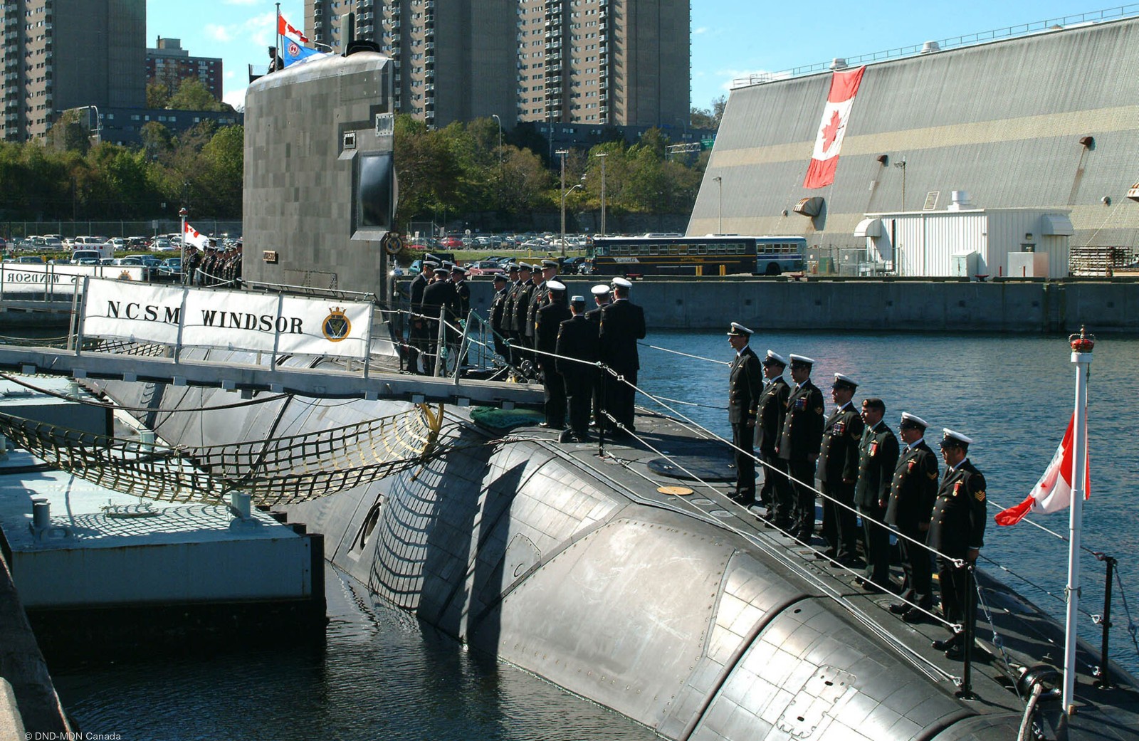 ssk-877 hmcs windsor victoria upholder class attack submarine hunter killer ncsm royal canadian navy 21