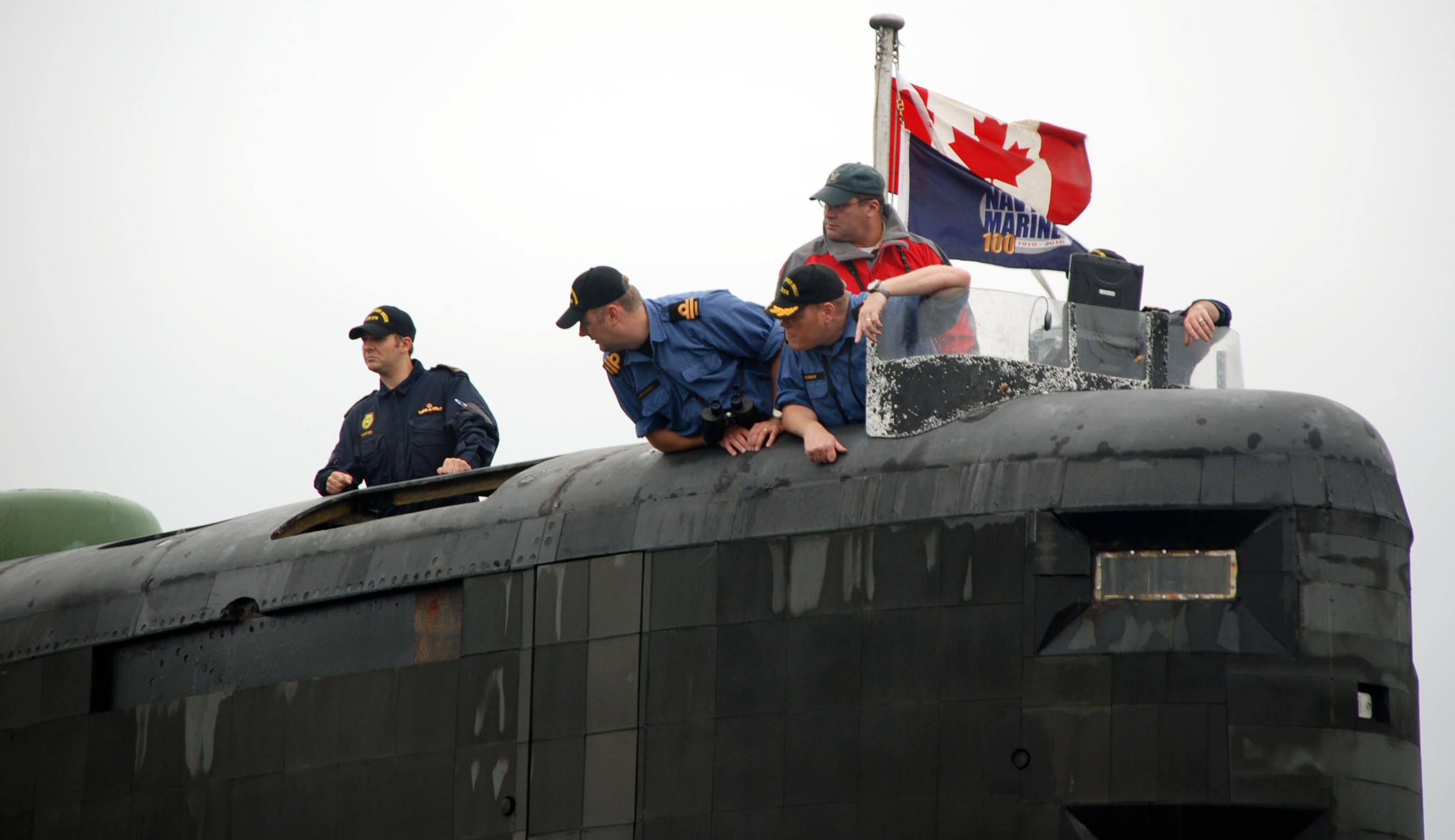 ssk-878 hmcs corner brook victoria upholder class patrol submarine ncsm royal canadian navy 04