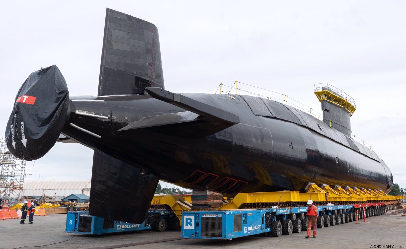victoria class patrol submarine ssk hunter killer upholder royal canadian navy hmcs ncsm 08c