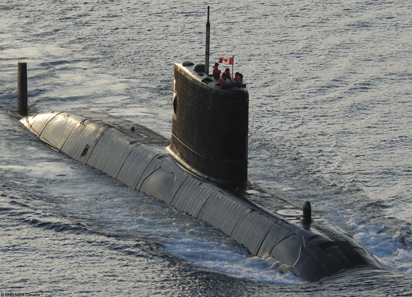 ssk-878 hmcs corner brook victoria upholder class patrol submarine ncsm royal canadian navy 14