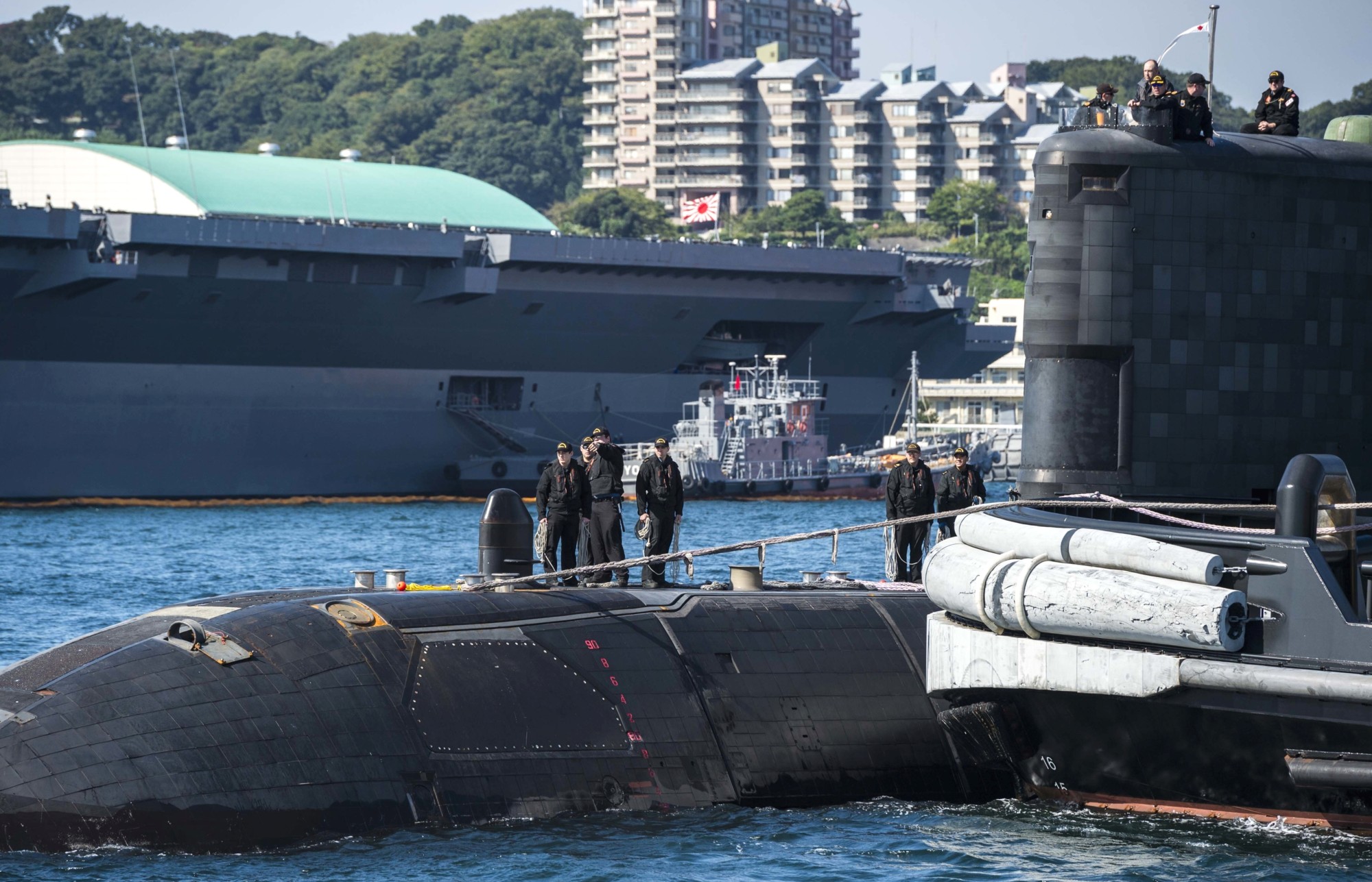ssk-879 hmcs chicoutimi victoria upholder class patrol submarine ncsm royal canadian navy 09