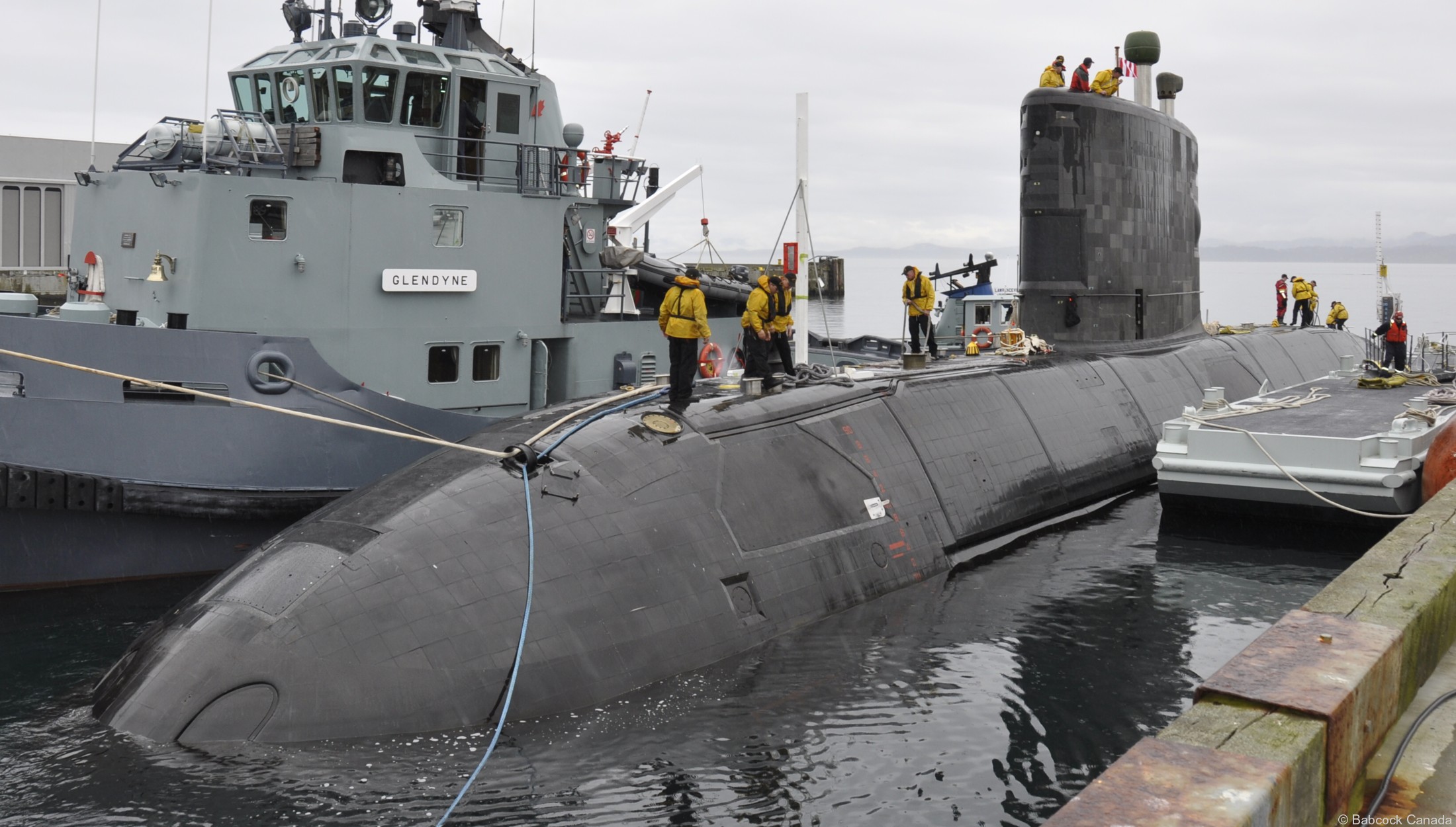 ssk-879 hmcs chicoutimi victoria upholder class patrol submarine ncsm royal canadian navy 16 babcock