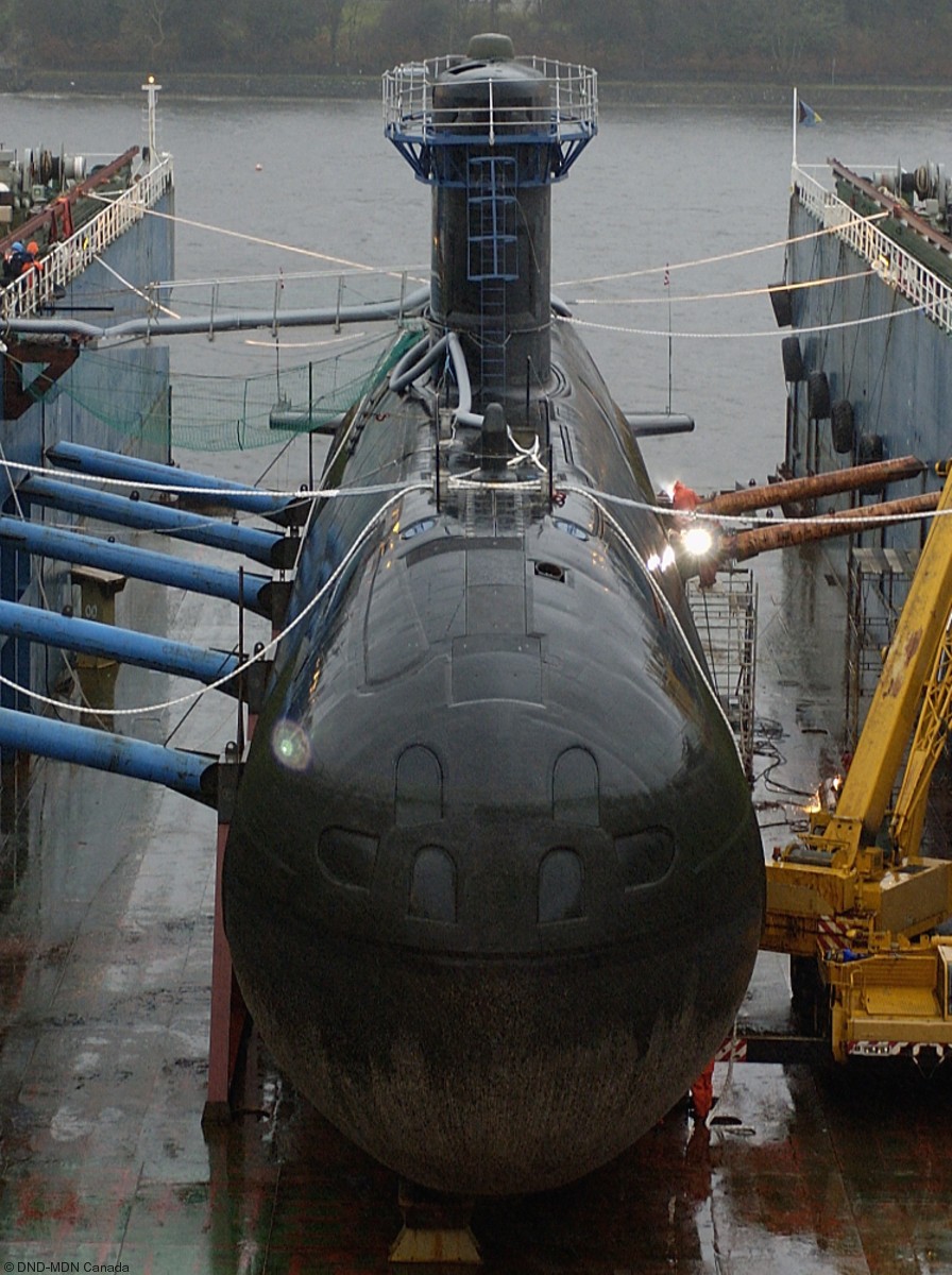 ssk-879 hmcs chicoutimi victoria upholder class patrol submarine ncsm royal canadian navy 26