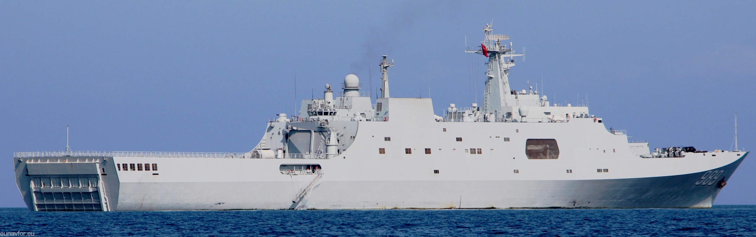 lsd-989 plans changbai shan type 071 yuzhao class landing ship dock lsd amphibious transport china people's liberation army navy 02