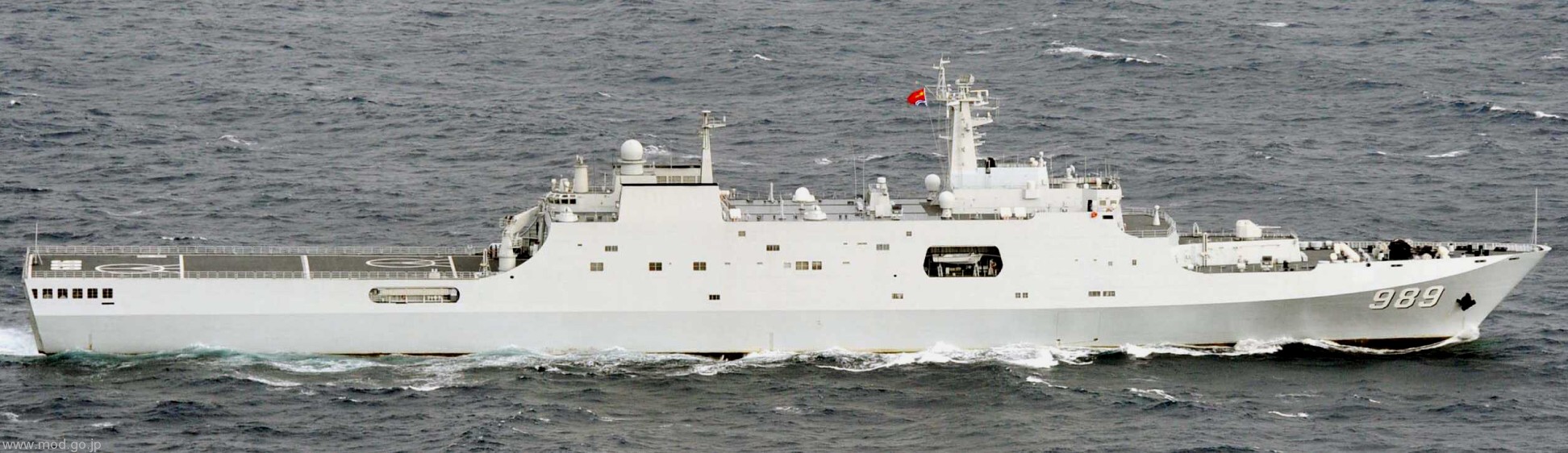 lsd-989 plans changbai shan type 071 yuzhao class landing ship dock lsd amphibious transport china people's liberation army navy 05