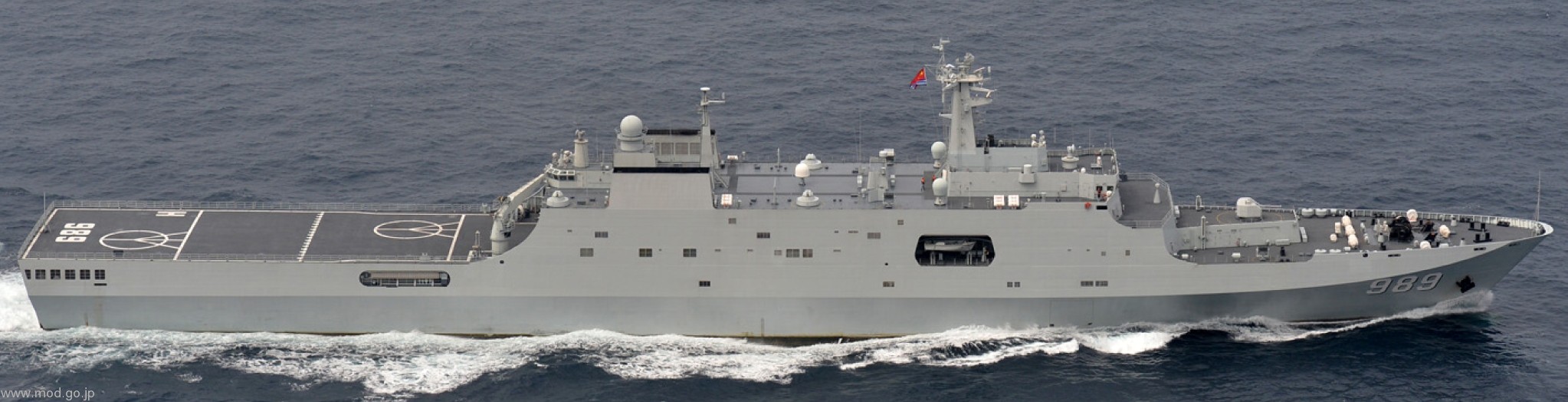 lsd-989 plans changbai shan type 071 yuzhao class landing ship dock lsd amphibious transport china people's liberation army navy 06