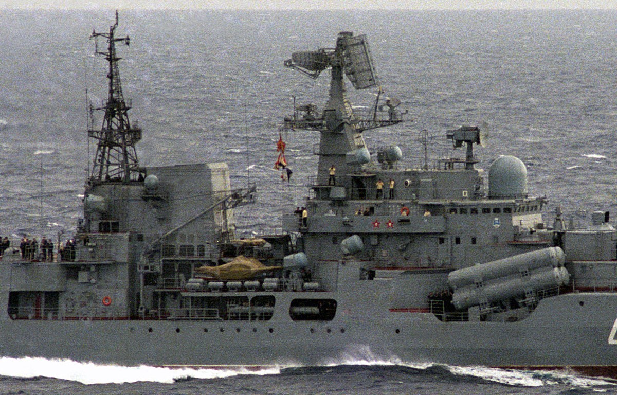 hangzhou class guided missile destroyer ddg project 956-em sovremenny china people's liberation army navy plan 11 armament