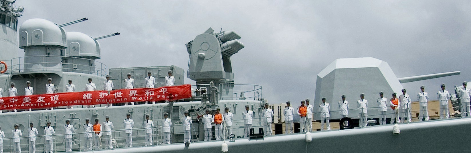 type 052 luhu class guided missile destroyer china plan peoples liberation army navy 14a twin aa gun sam launcher 100mm