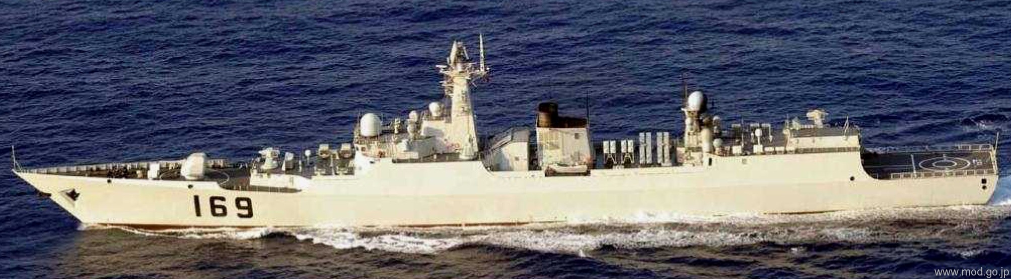 type 052b luyang-i class guided missile destroyer ddg-169 plans wuhan china people's liberation army navy 02