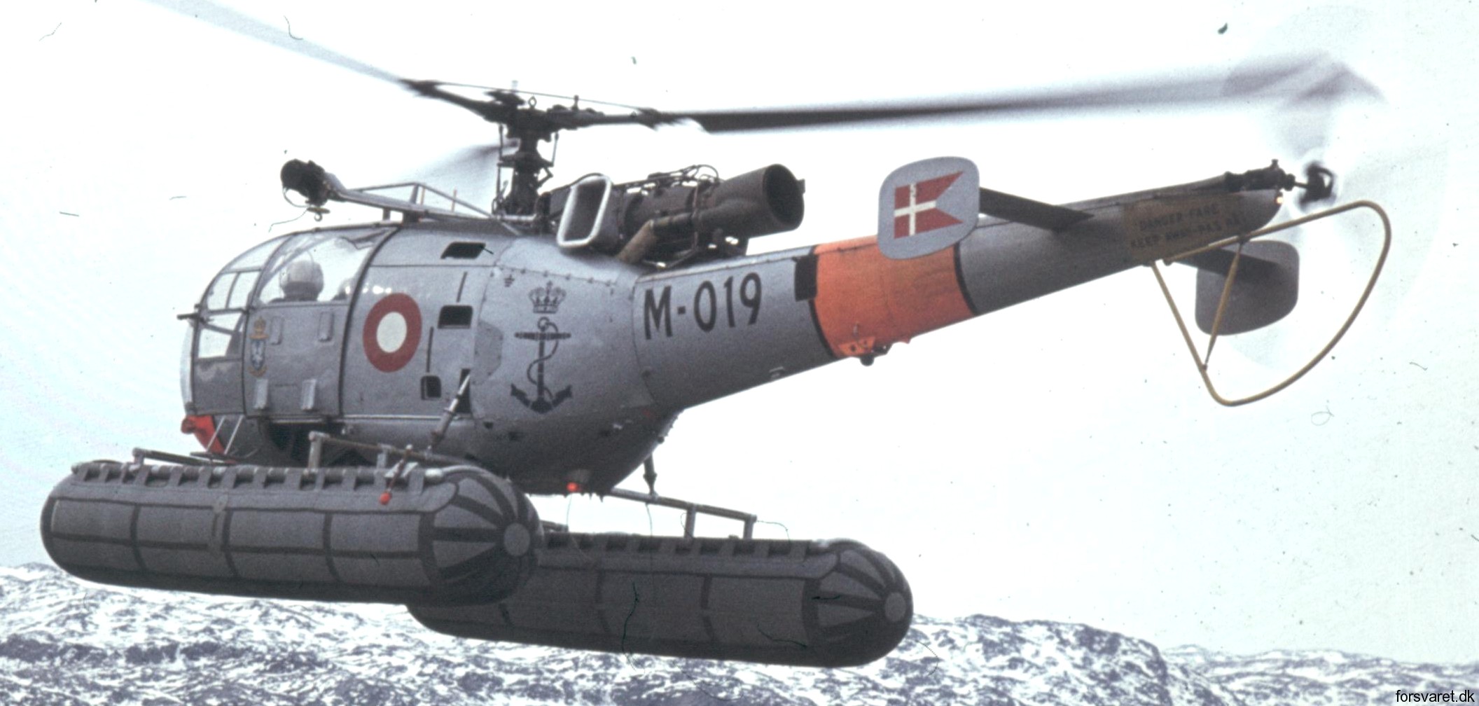 sa 316b alouette iii helicopter royal danish navy søværnet kongelige danske marine sud aviation m-019 09
