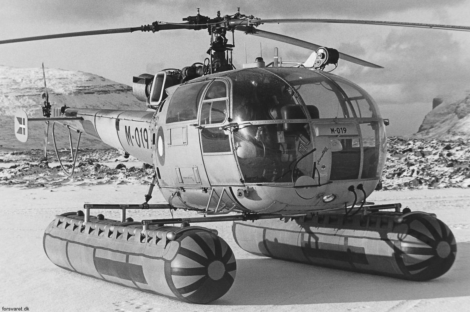 sa 316b alouette iii helicopter royal danish navy søværnet kongelige danske marine sud aviation m-019 15