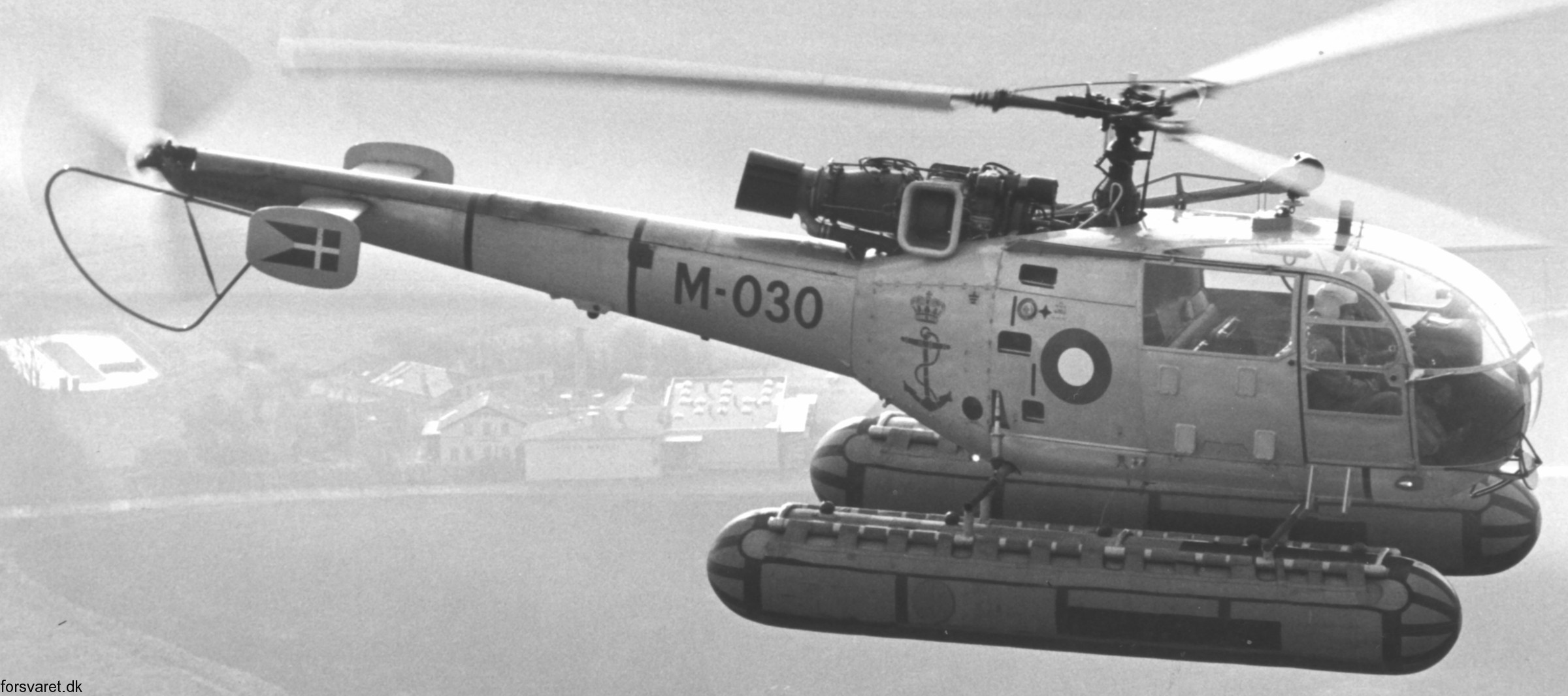 sa 316b alouette iii helicopter royal danish navy søværnet kongelige danske marine sud aviation m-030 08