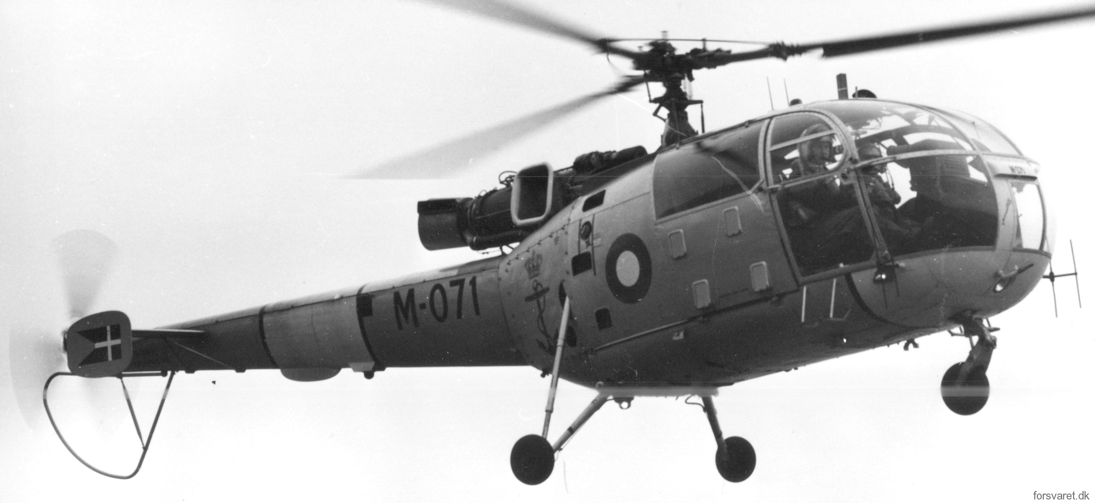 sa 316b alouette iii helicopter royal danish navy søværnet kongelige danske marine sud aviation m-071 02