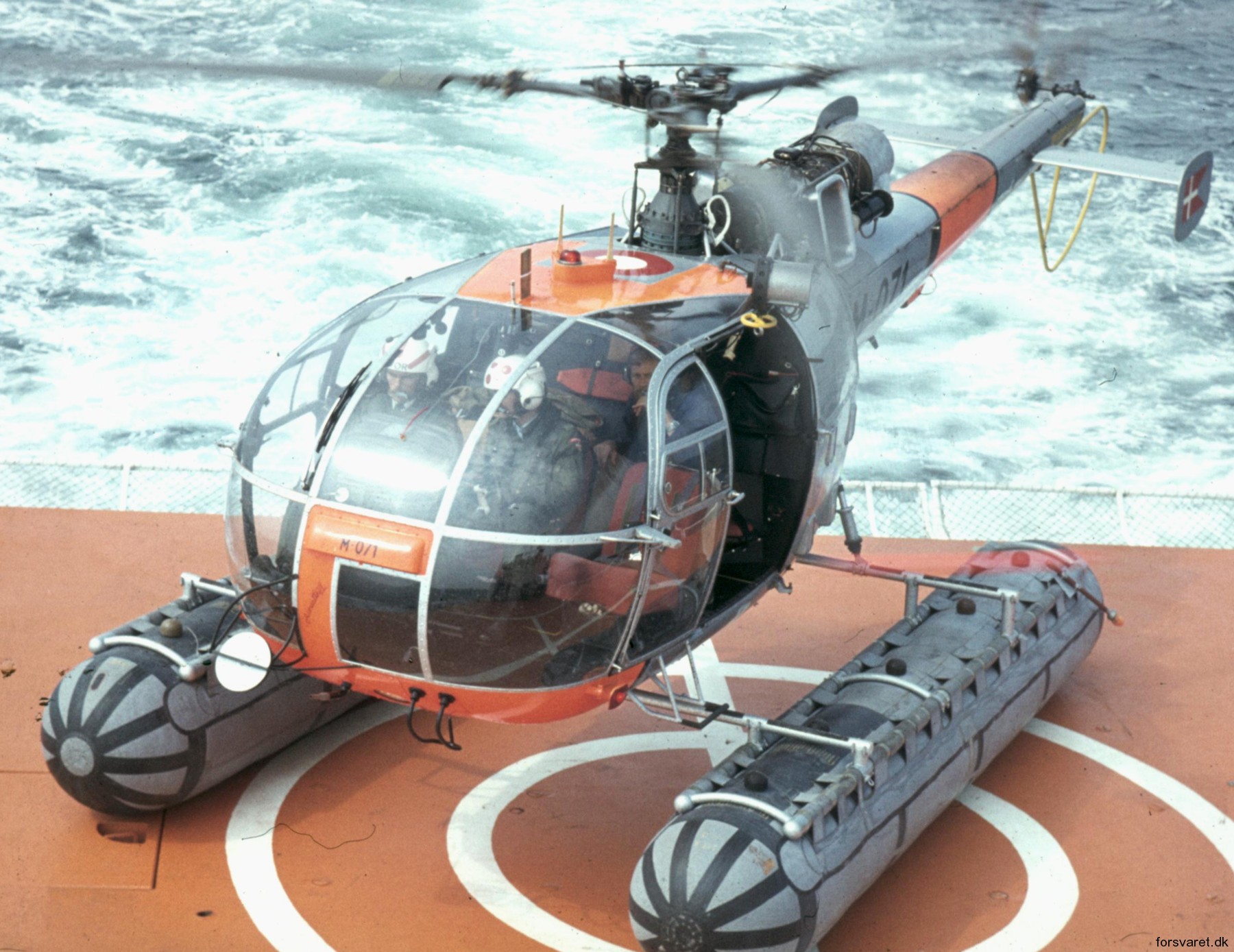 sa 316b alouette iii helicopter royal danish navy søværnet kongelige danske marine sud aviation m-071 06