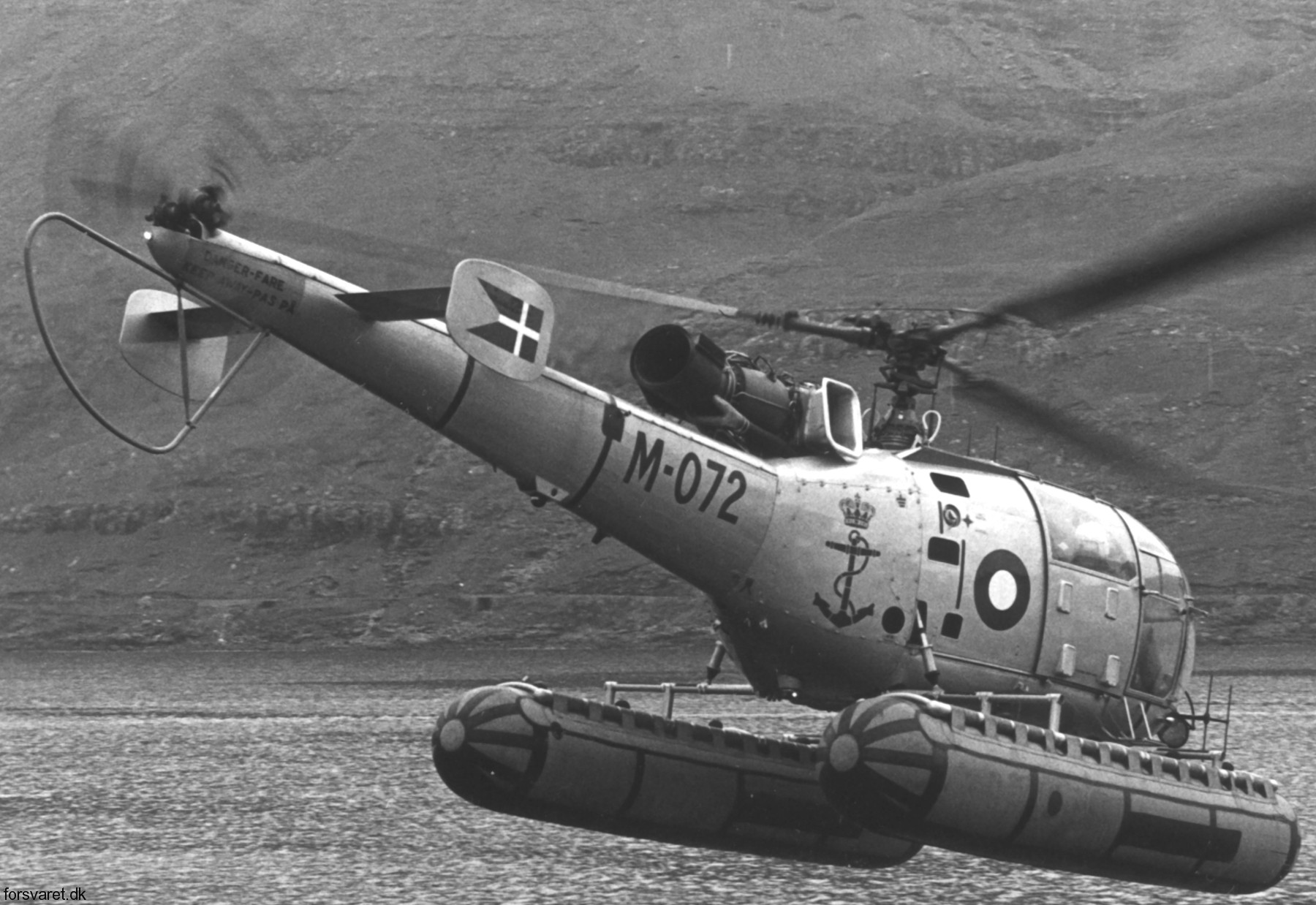sa 316b alouette iii helicopter royal danish navy søværnet kongelige danske marine sud aviation m-072 07