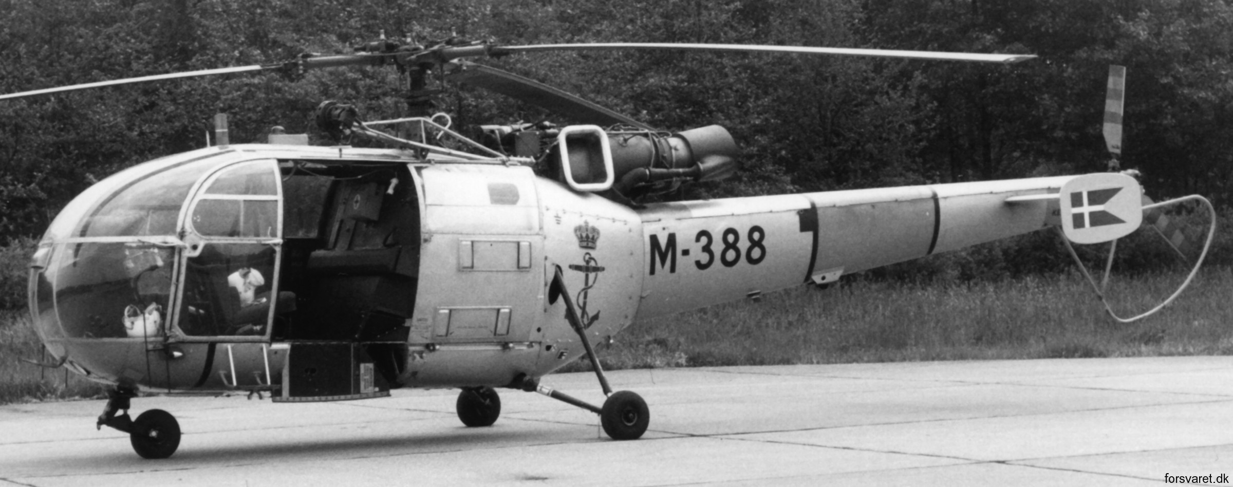 sa 316b alouette iii helicopter royal danish navy søværnet kongelige danske marine sud aviation m-388 06
