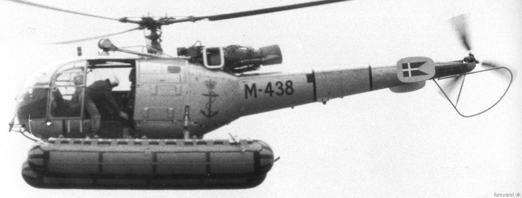 sa 316b alouette iii helicopter royal danish navy søværnet kongelige danske marine sud aviation m-438 06
