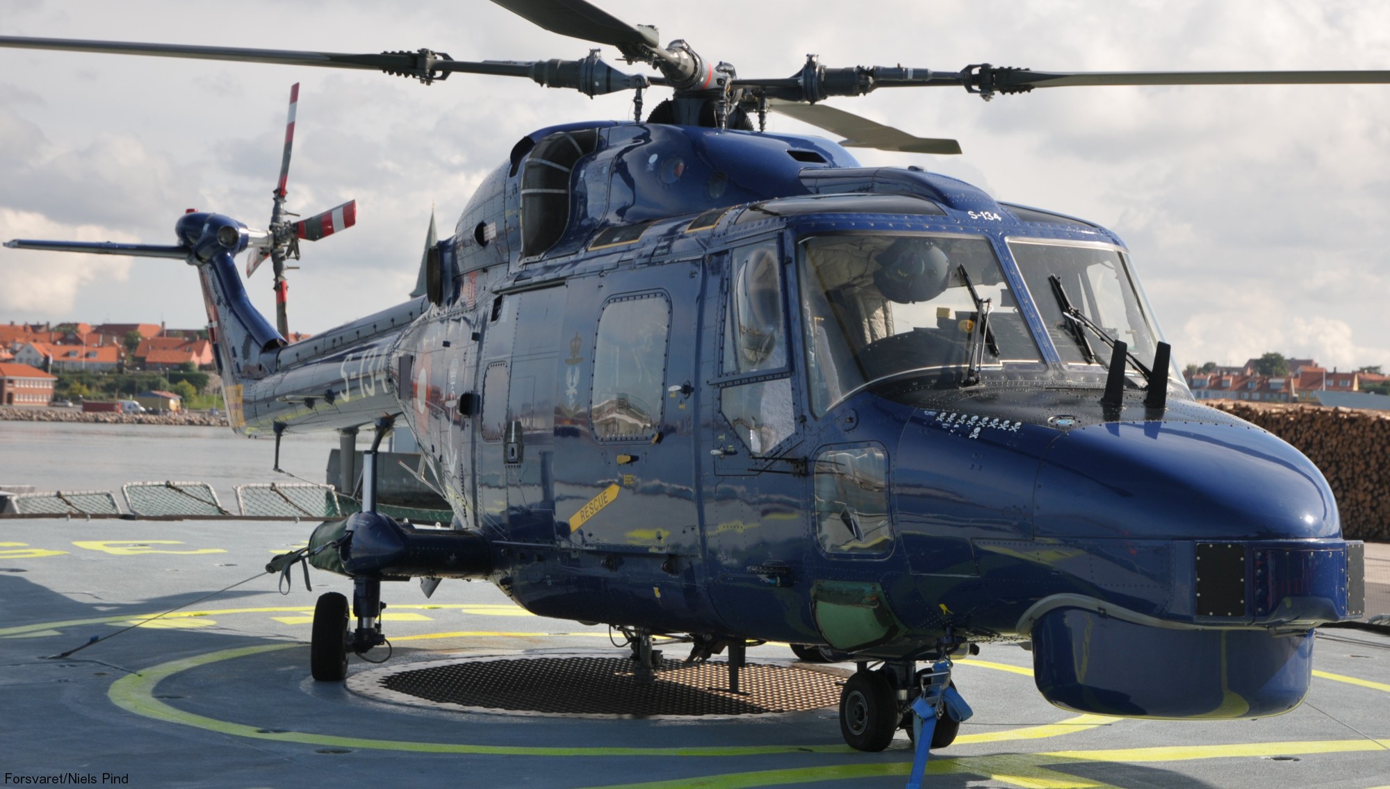 lynx mk.80 mk.90b helicopter westland royal danish navy air force kongelige danske marine flyvevabnet s-134 10