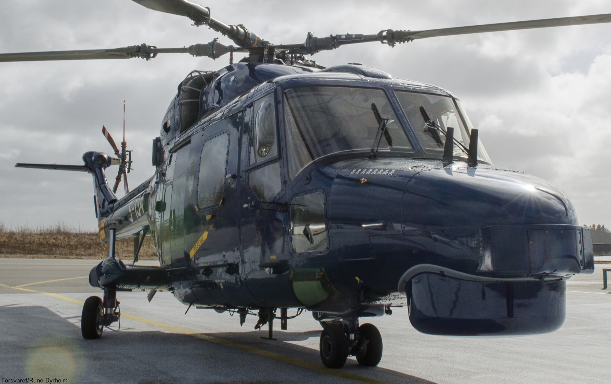 lynx mk.80 mk.90b helicopter westland royal danish navy air force kongelige danske marine flyvevabnet s-134 17